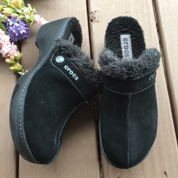crocs suede clogs